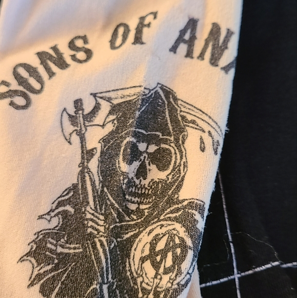 Sons of Anarchy black onesie/bodysuit - Picture 4 of 5